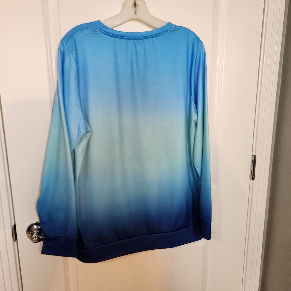 Blue Gradient Sweatshirt with Jimmy Buffet Quote - Picture 2 of 5